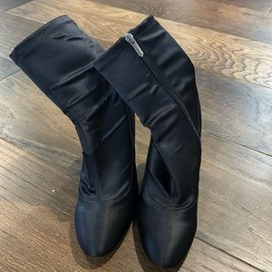 Sam Edelman Calexa satin bootie